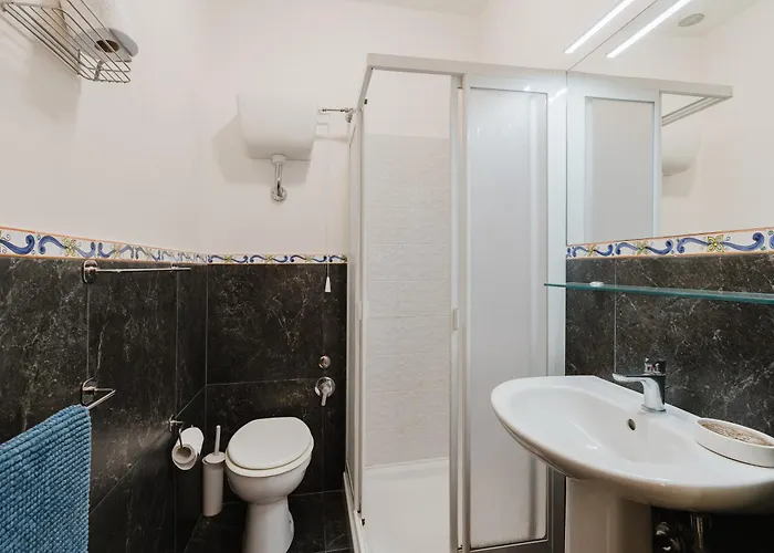 Bed & Breakfast Via Roma 3*